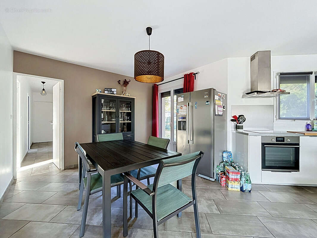 Maison  proche Gisors 5 pièce(s) 101 m2 - photo 5