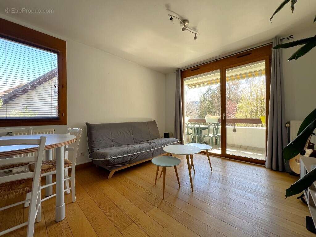 Appartement à SEYNOD