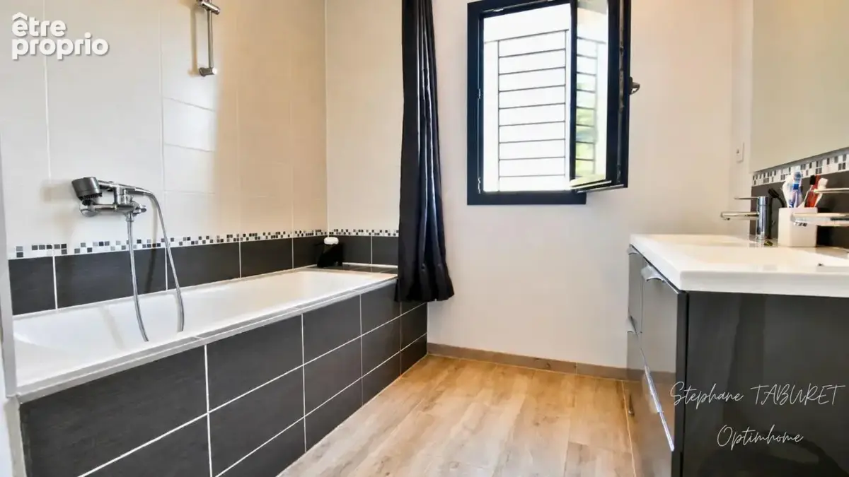 Villa contemporaine de 120 m² avec piscine et 883 m² de terrain à céret - photo 9
