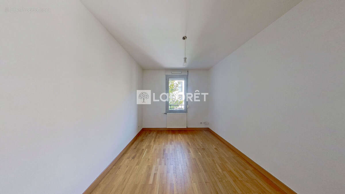 Appartement à LYON-8E