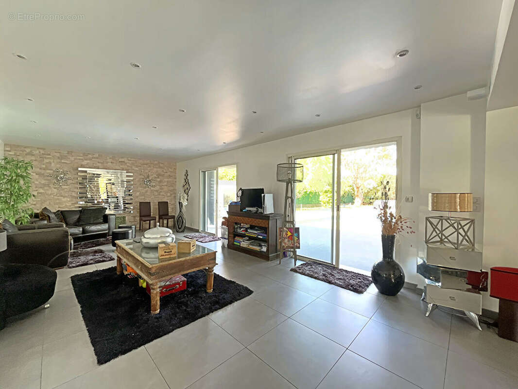 Maison à SAINT-RAPHAEL