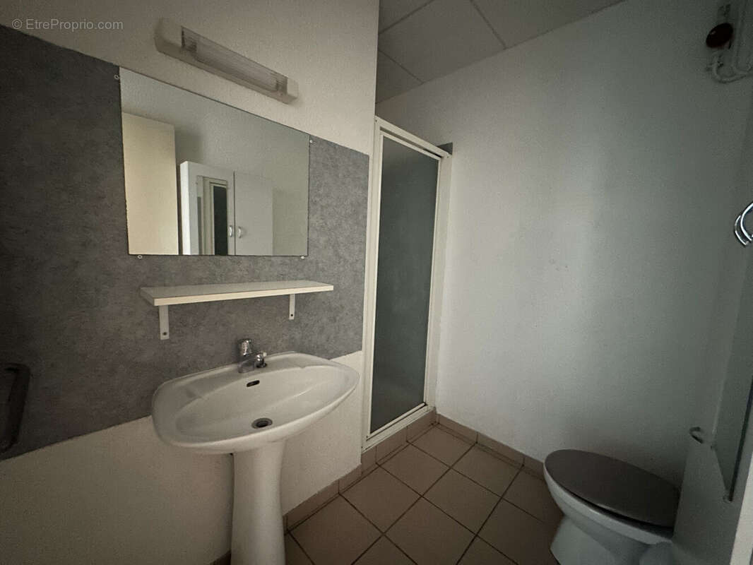Appartement 22 m² à Roanne  - photo 3