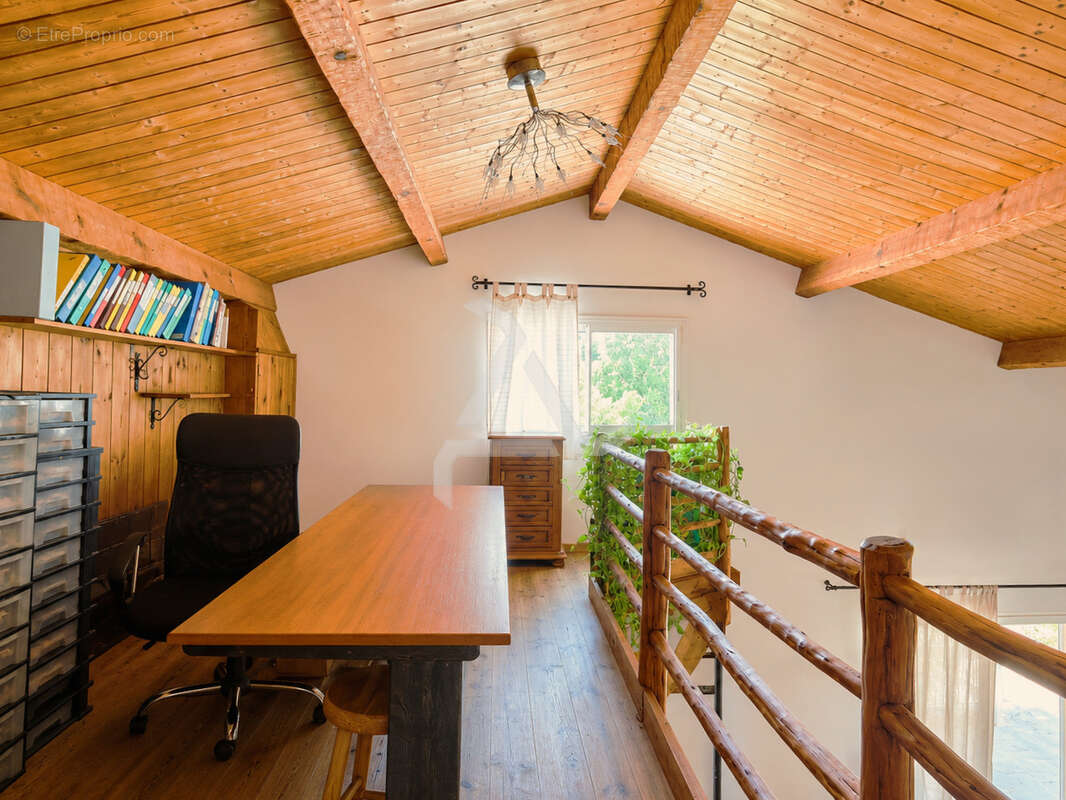 Appartement en duplex t5 de 152 m2 dans petite copropriété de charme à 20min de porto-vecchio - photo 32