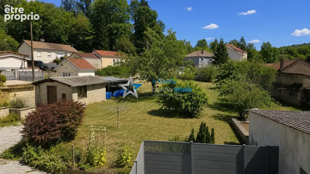 Appartement 219 m² à Nogent  - photo 2