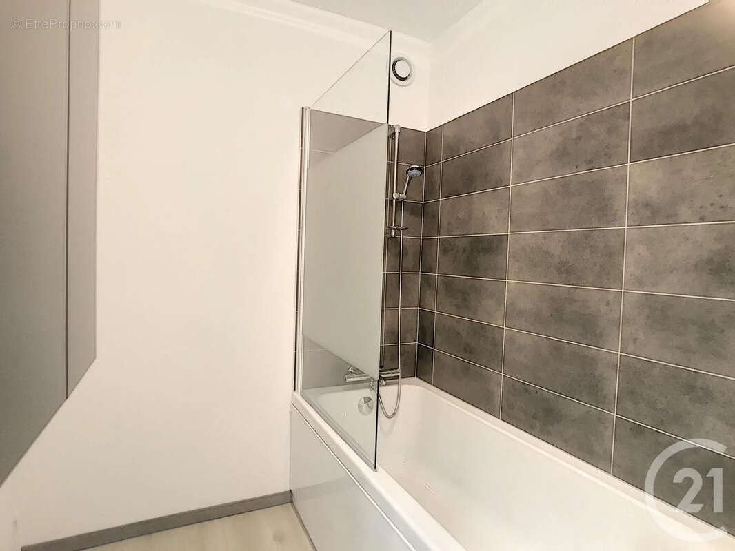 Appartement à SAINT-ANDRE-LES-VERGERS