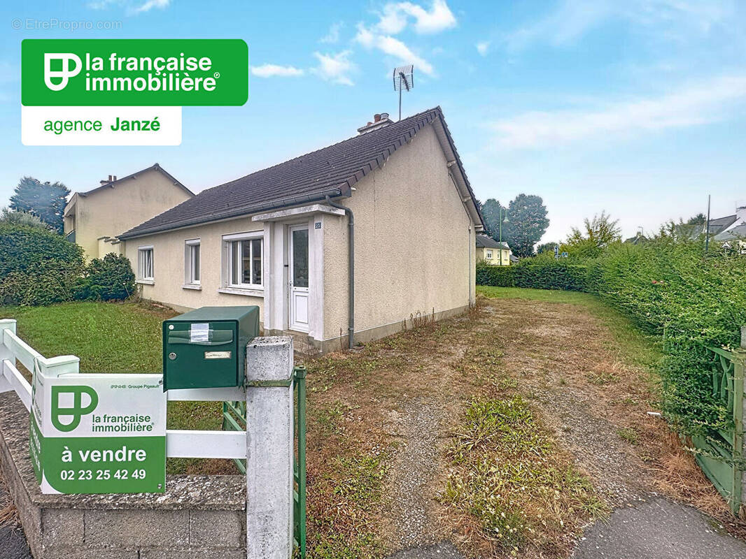 Maison à JANZE