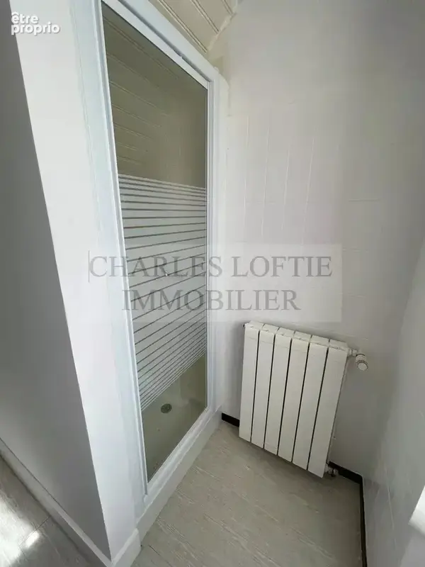 Maison de village pleine de charme avec dépendances, cour intérieure et terrasse  à deux pas des commerces - photo 26