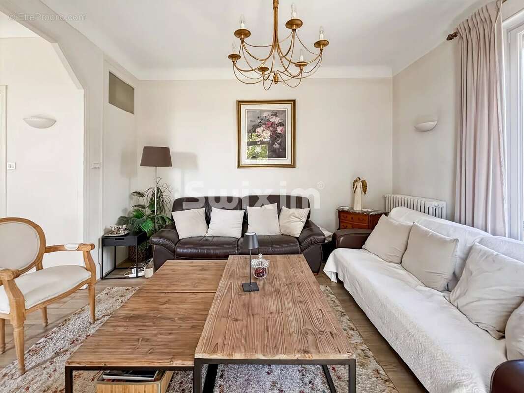 Maison à SAUZET