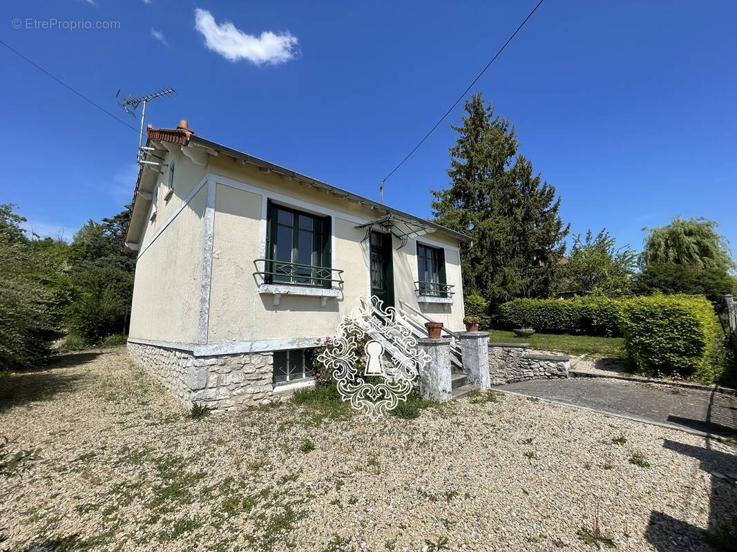 Maison à DONNEMARIE-DONTILLY