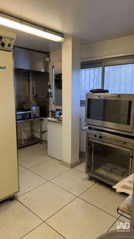 Photo 5 - Commerce à LA PENNE-SUR-HUVEAUNE