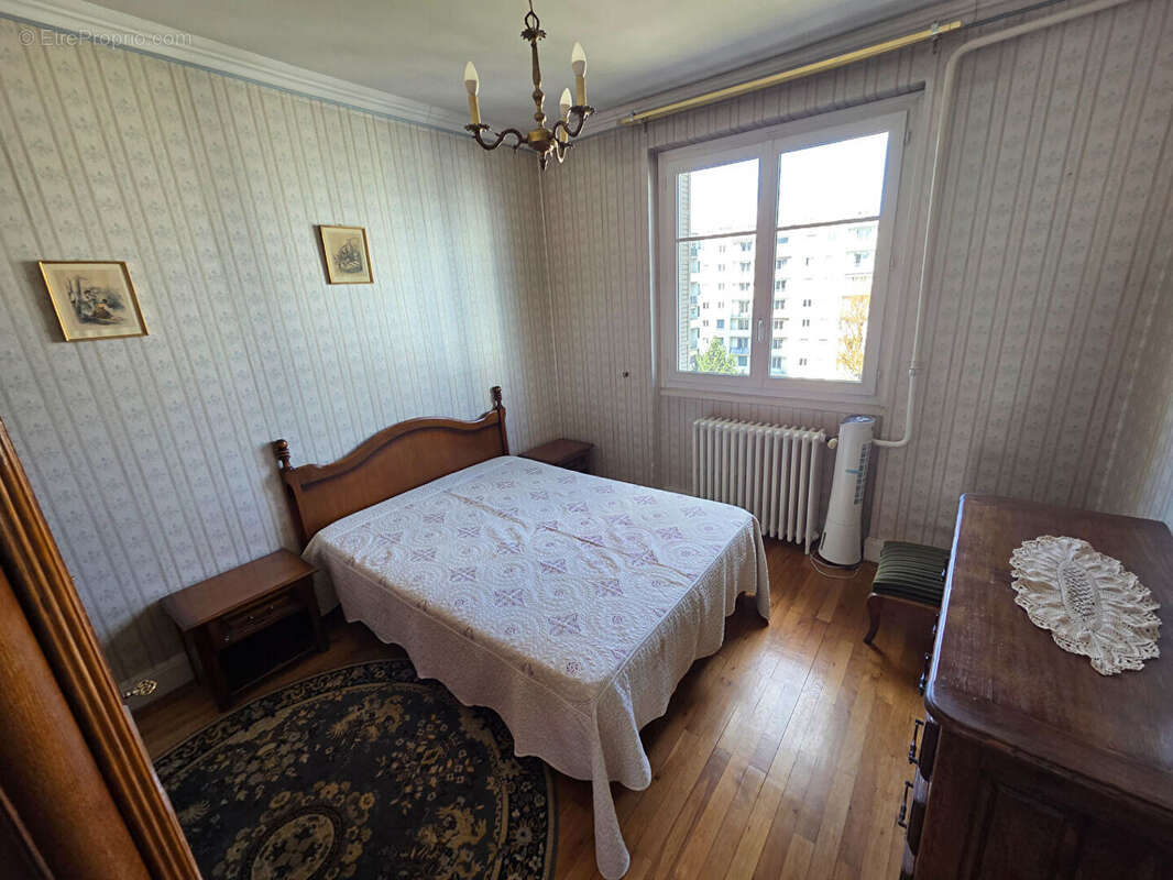 Appartement à LYON-8E