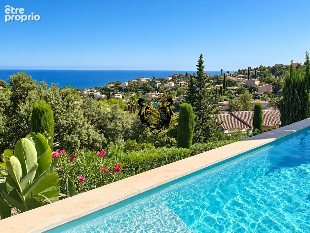 Les Issambres - Piscine Vue mer - 3 chambres - Garage - photo 2