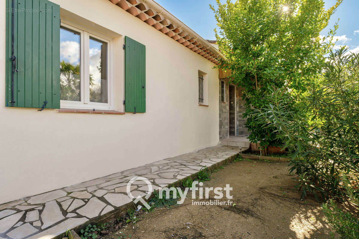 Maison à LORGUES