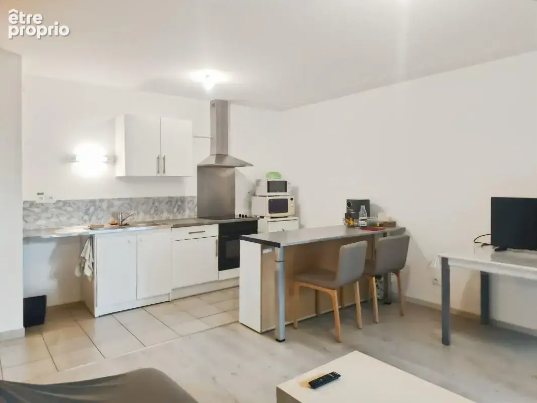  Idéal investisseur — T3 récent avec terrasse sans vis-à-vis et 2 parkings – OLIVET  - photo 5
