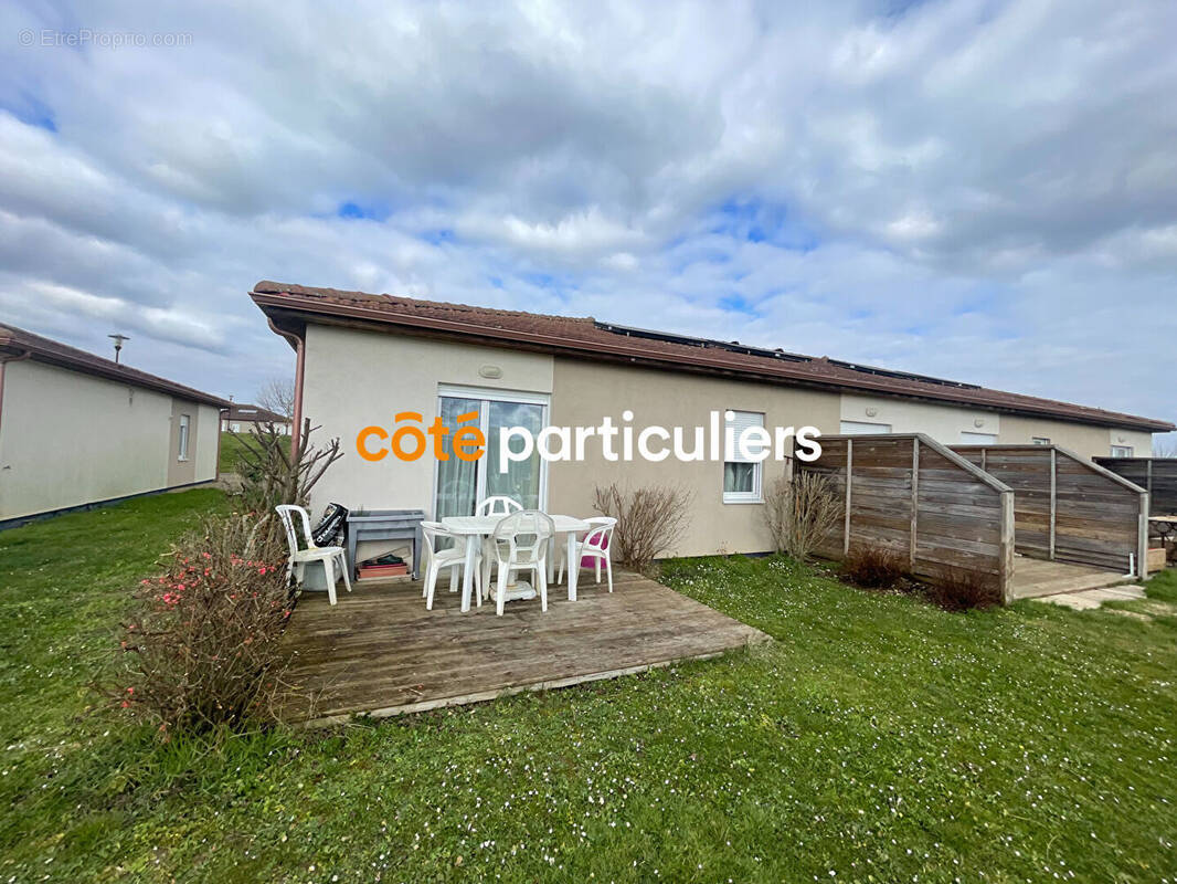 Maison à LE CHATELET