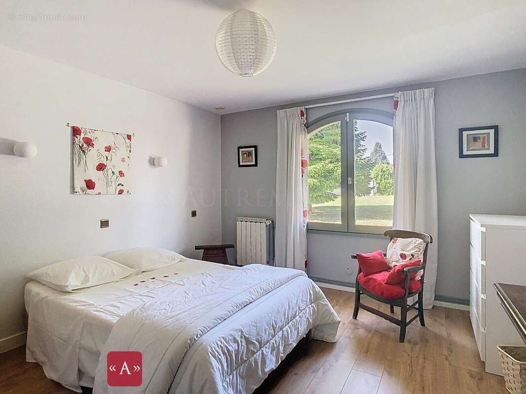 Maison à MONTASTRUC-LA-CONSEILLERE