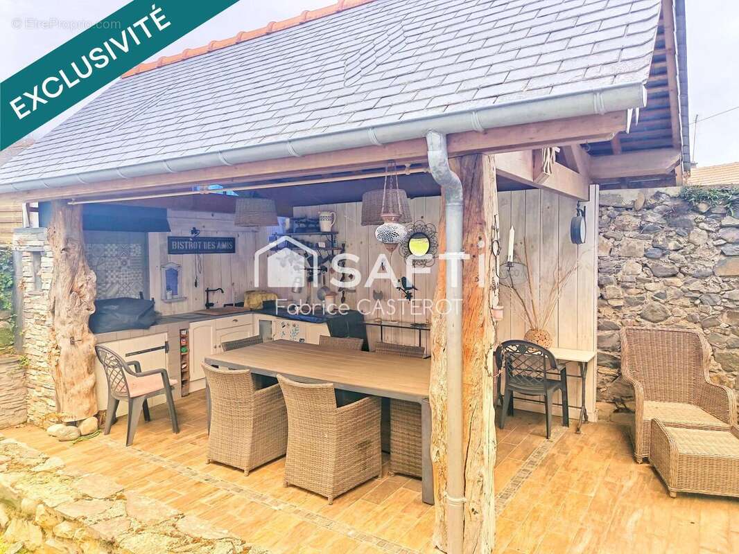 Maison 238 m² à Poueyferre  - photo 6