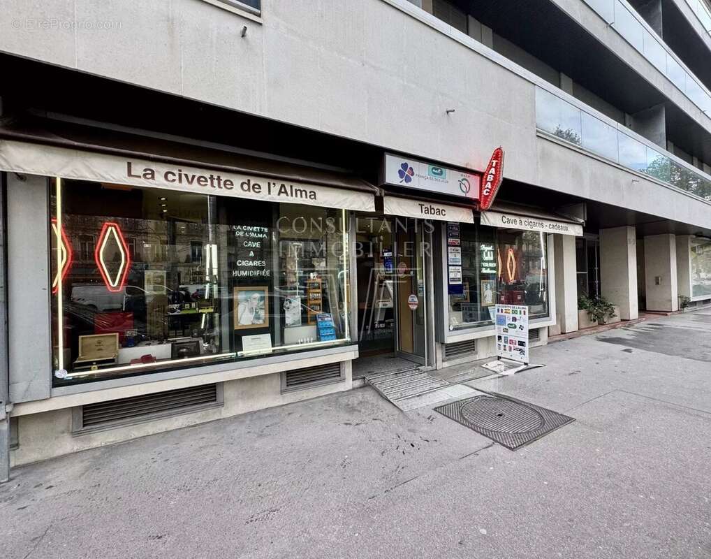 Commerce à PARIS-7E