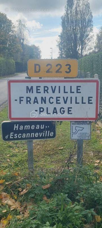 Terrain à MERVILLE-FRANCEVILLE-PLAGE