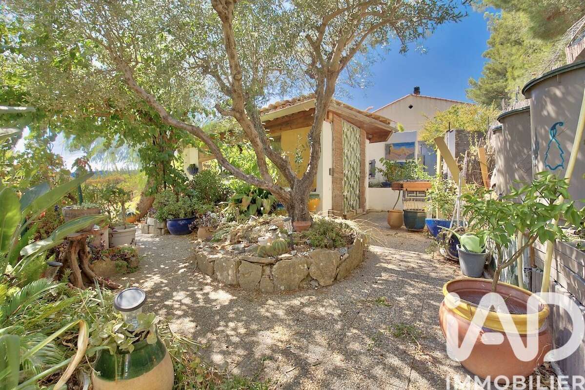 Photo 5 - Maison à CEYRESTE