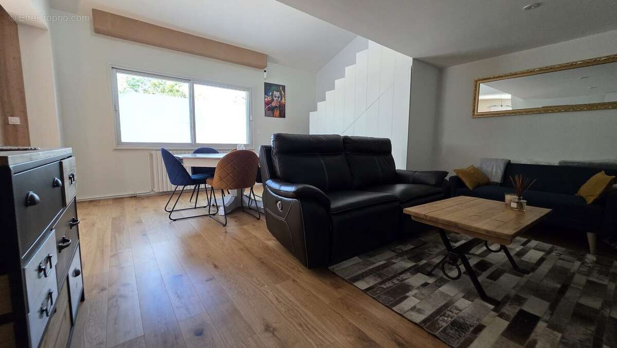 Maison 109 m² à Cadaujac  - photo 8