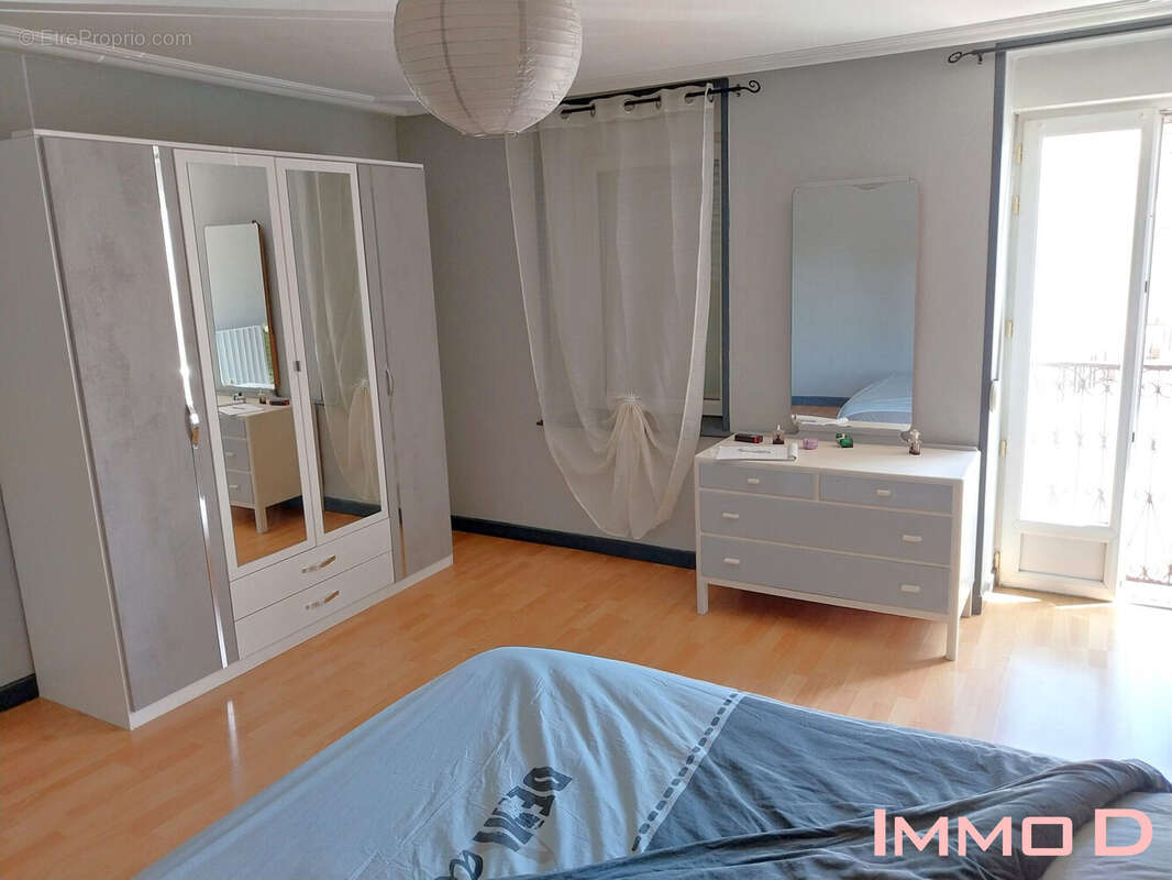 Appartement à AILLEVILLERS-ET-LYAUMONT