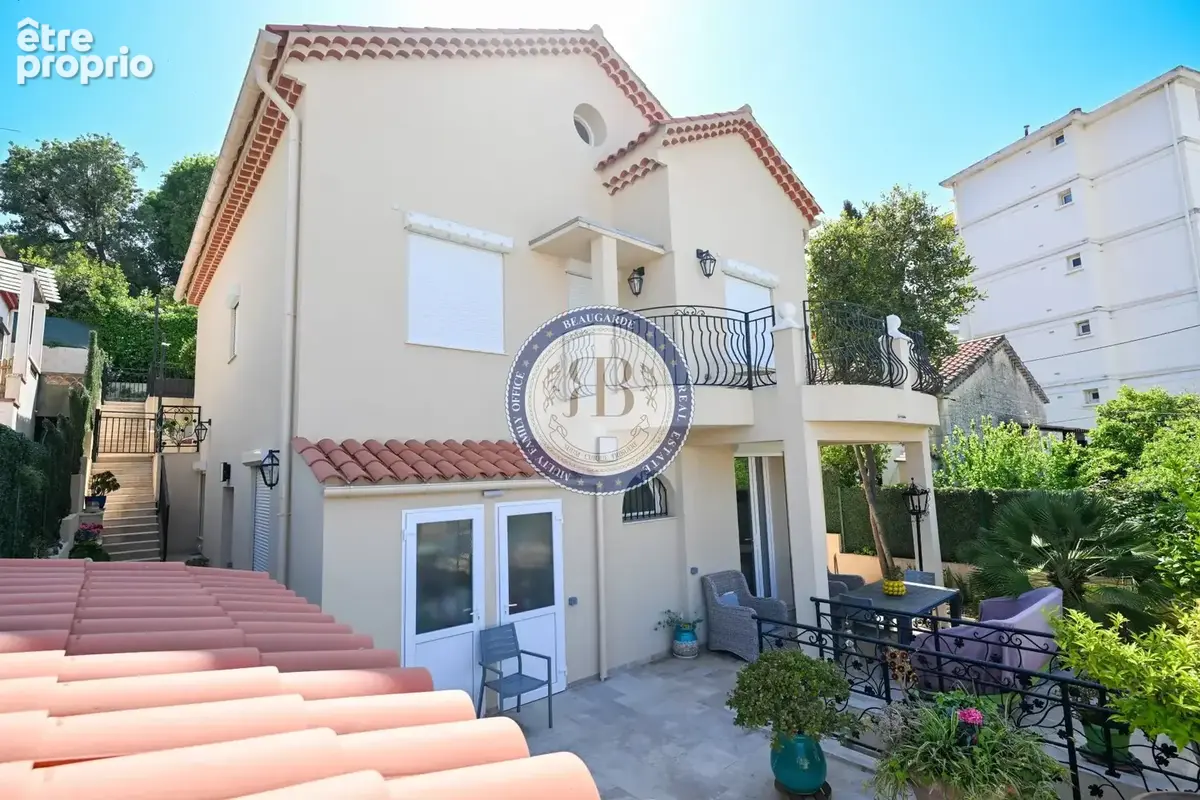 Photo Maison à Antibes au prix de 1 350 000€