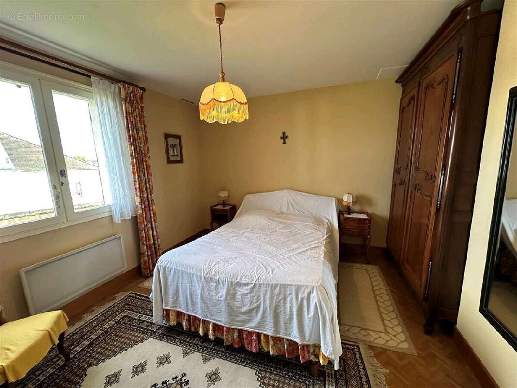 Maison à CHATEAUNEUF-EN-THYMERAIS