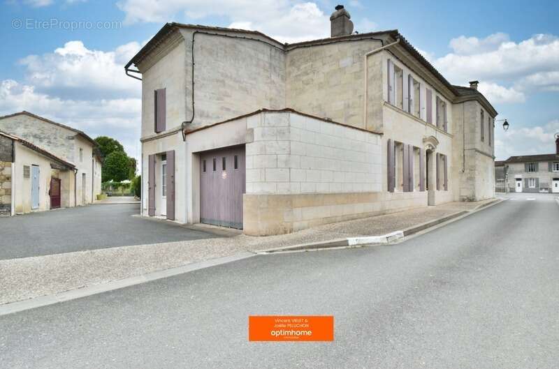 Maison à SAINT-ANDRE-DE-CUBZAC
