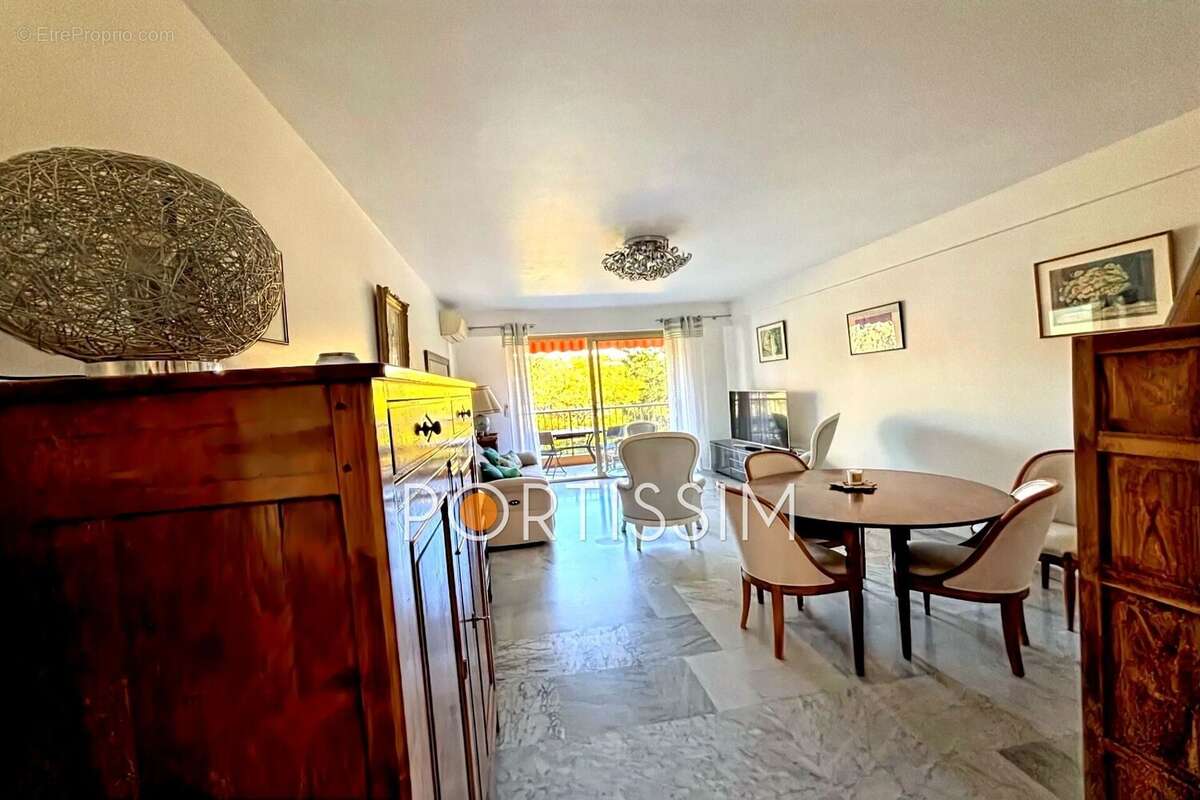 Appartement à CAGNES-SUR-MER
