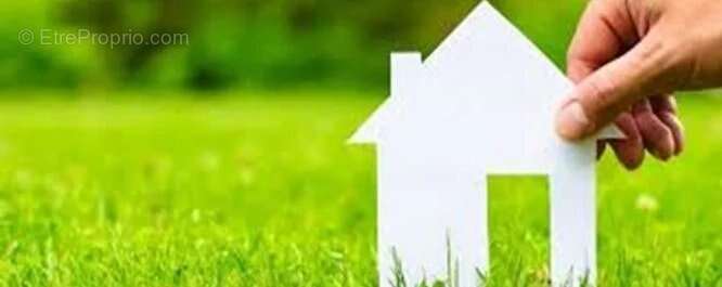 Terrain à MAINTENON