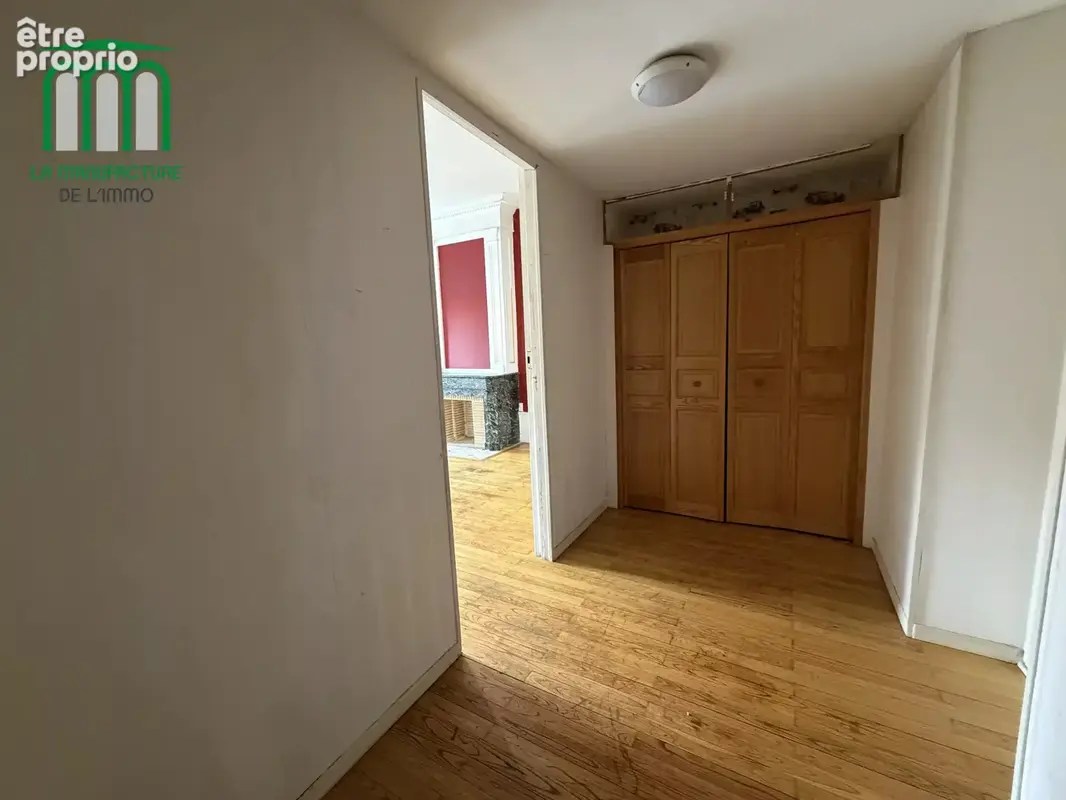 Appartement F5 - 107,99M2 - Cave-  Grenier - Garage - Saint-Etienne/ Jacquard. - photo 14