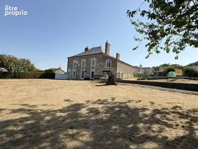 A vendre Belle maison 242 m2 à Cheffois 5 chambres avec Piscine - photo 33
