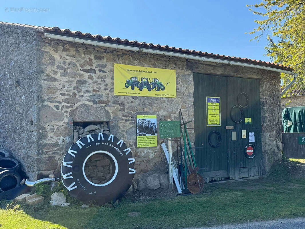 Maison à CHATEAUPONSAC