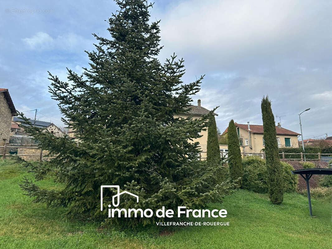 Maison à TOULONJAC