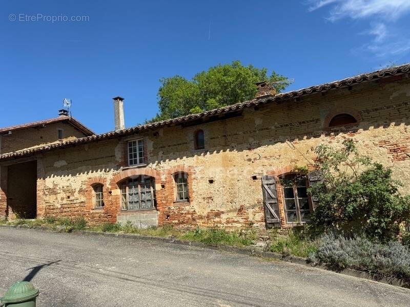 Maison à LEVIGNAC