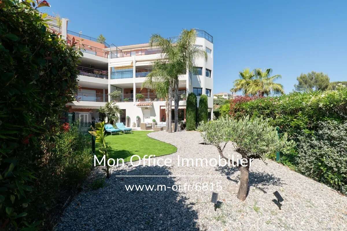 Appartement à SAINT-RAPHAEL