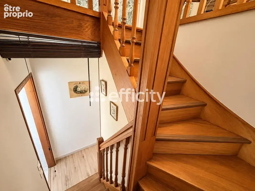 Maison 7 pièces 171 m² à vendre à Lagorce (33230) - photo 10
