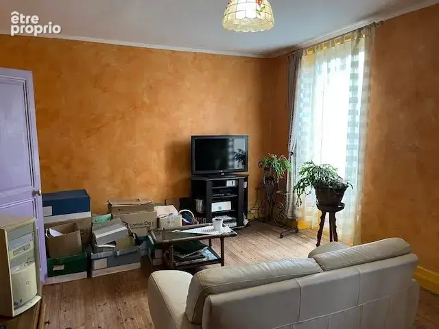 Maison 9 pièces 267 m² à vendre à Aigre (16140) - photo 6