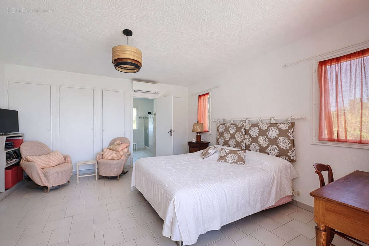 Maison à PORTO-VECCHIO