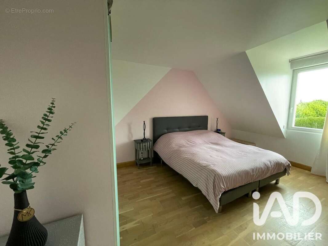 Maison 186 m² à Cottun  - photo 7