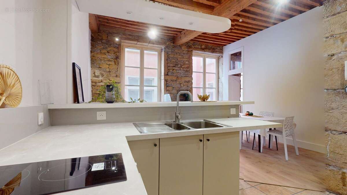 Appartement à LYON-5E