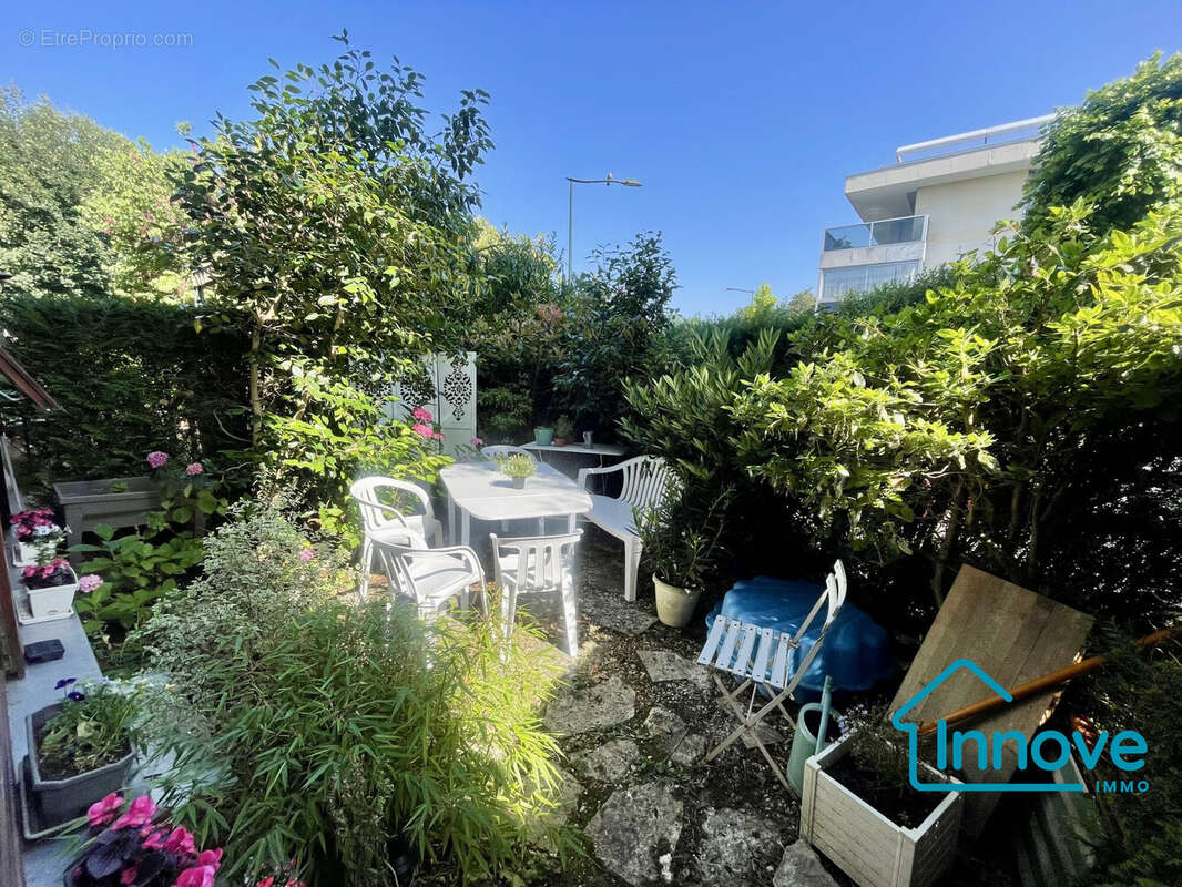 Appartement à ROCQUENCOURT