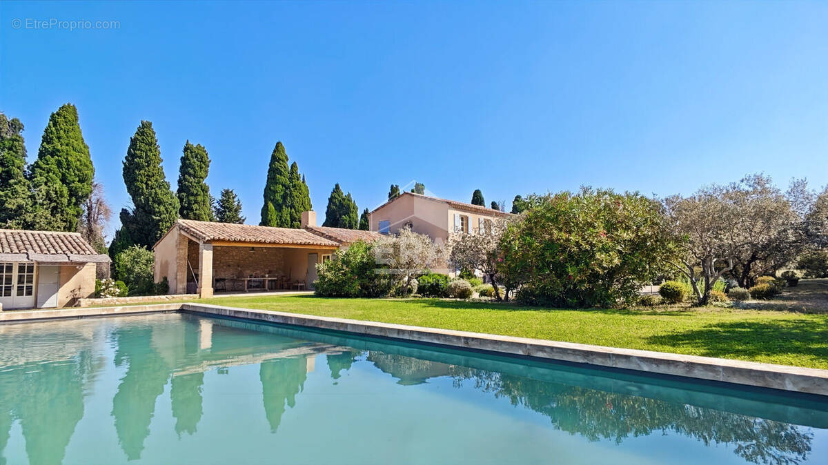 Maison à EYGALIERES