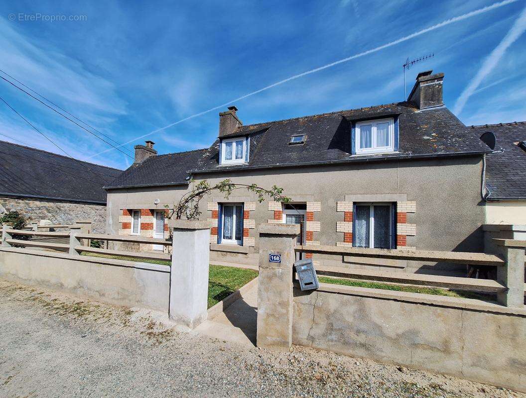 Maison à PLOUEZOC'H