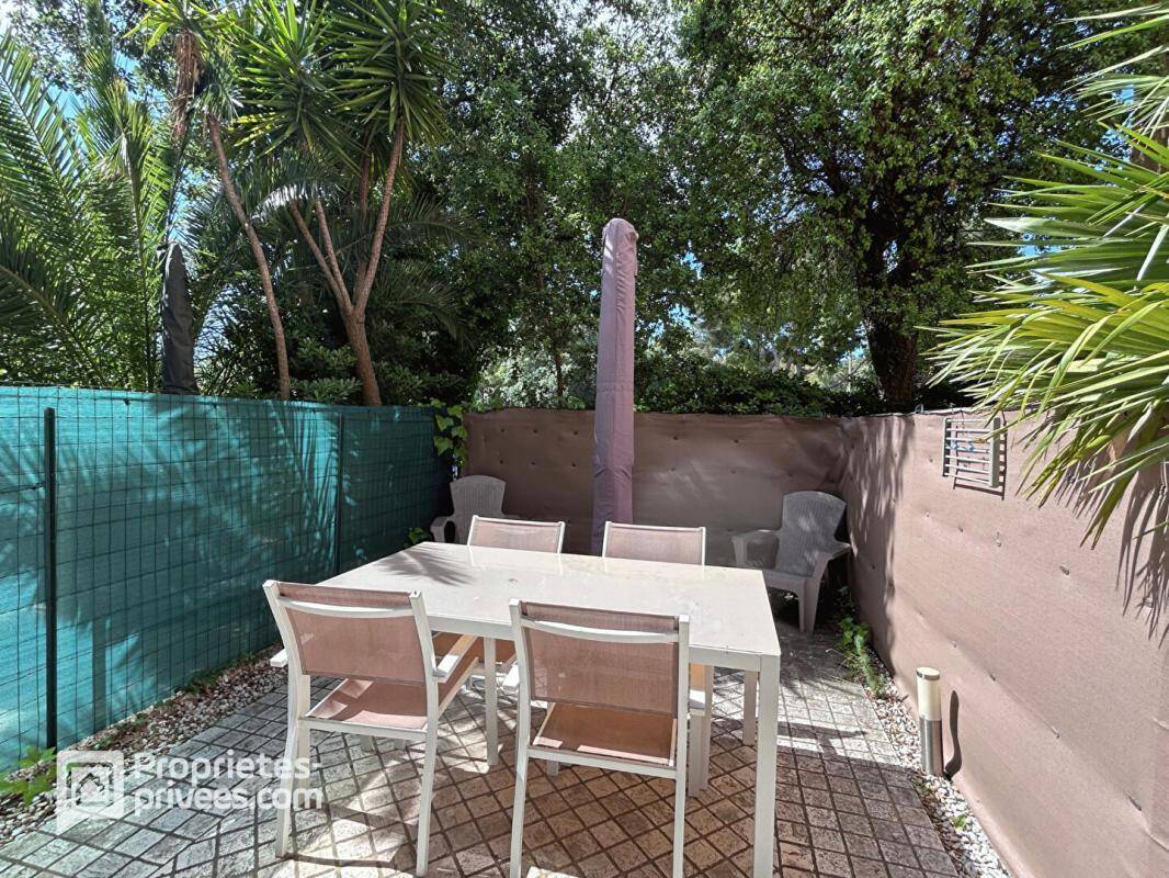 Appartement à BORMES-LES-MIMOSAS