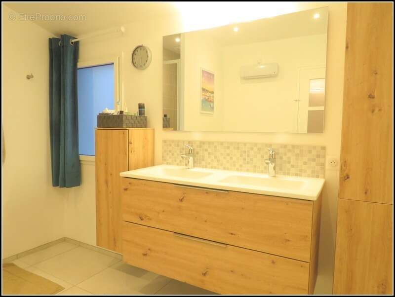 Maison à LA TURBALLE