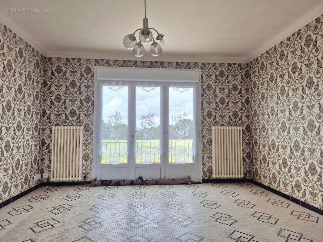 Maison à AUBIGNY