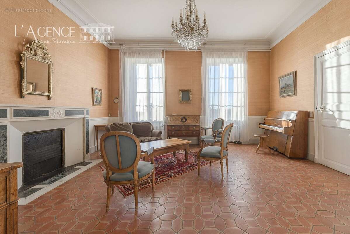 Appartement à AIX-EN-PROVENCE