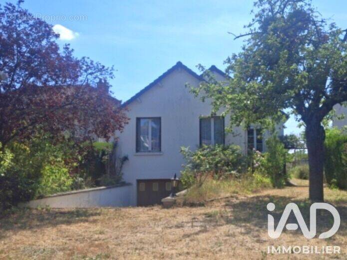 Photo 1 - Maison à BRIARE